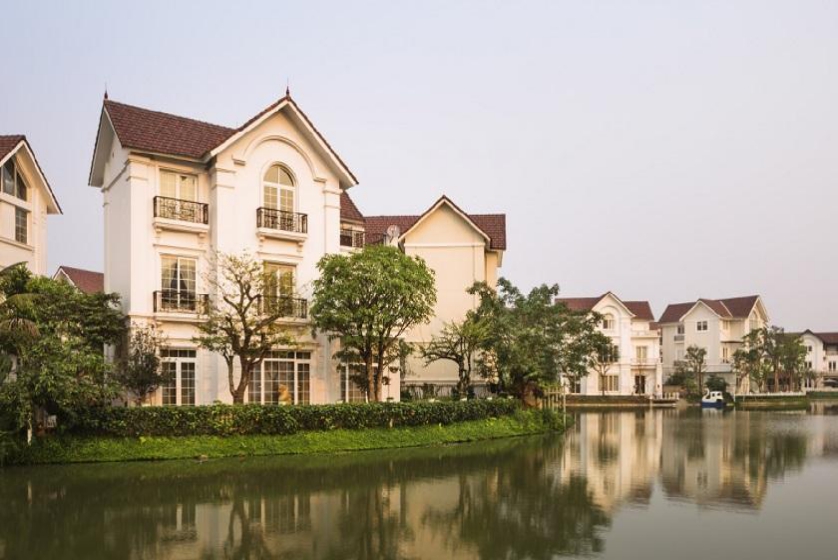 Chính chủ bán biệt thự Vinhomes Riverside – 4 lý do bạn nên rót tiền vào đầu tư